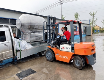 1200L變頻水冷泵真空滾揉機發(fā)往河北滄州